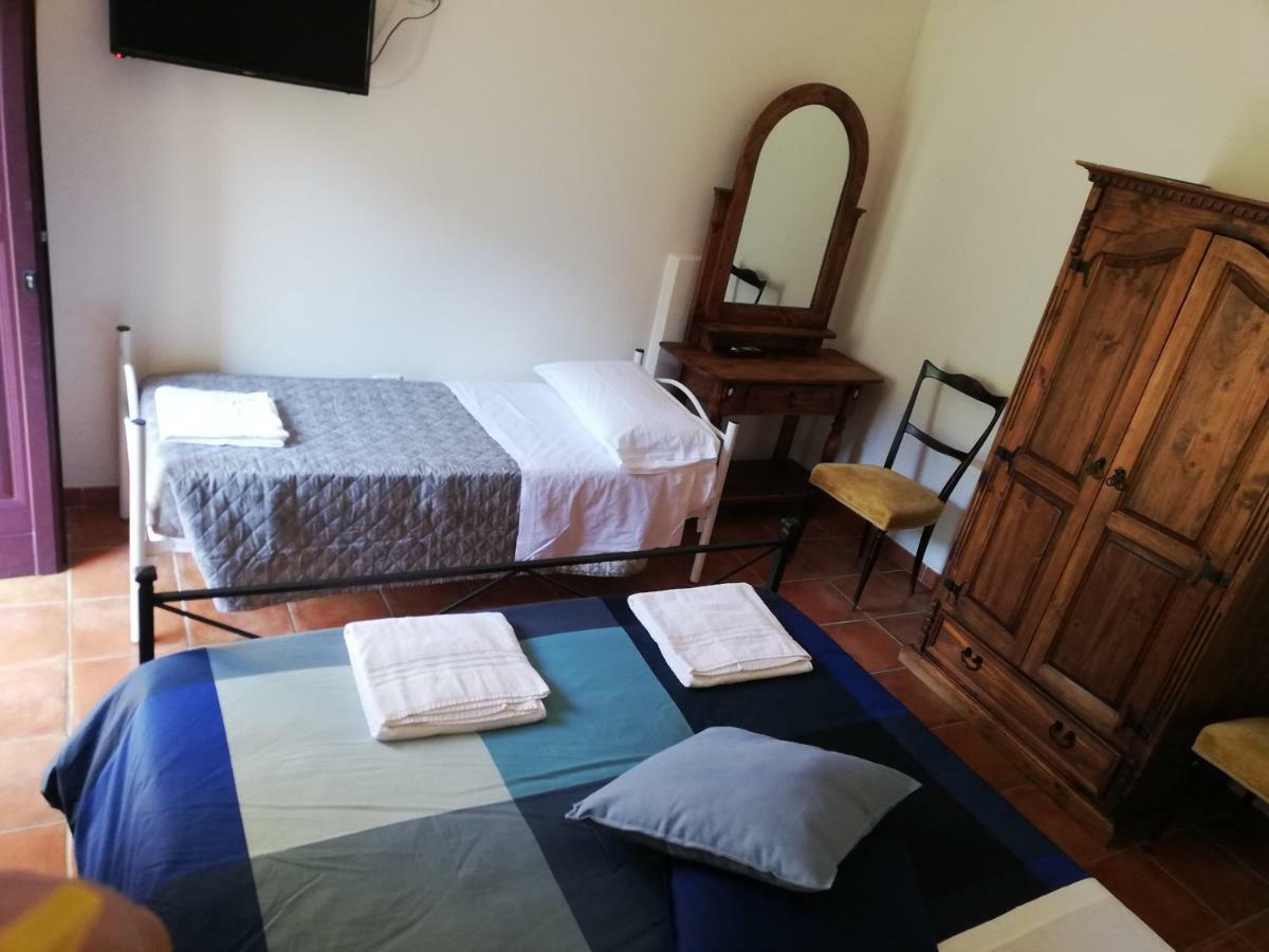 Agriturismo Le Folaghe Terracina Buitenkant foto