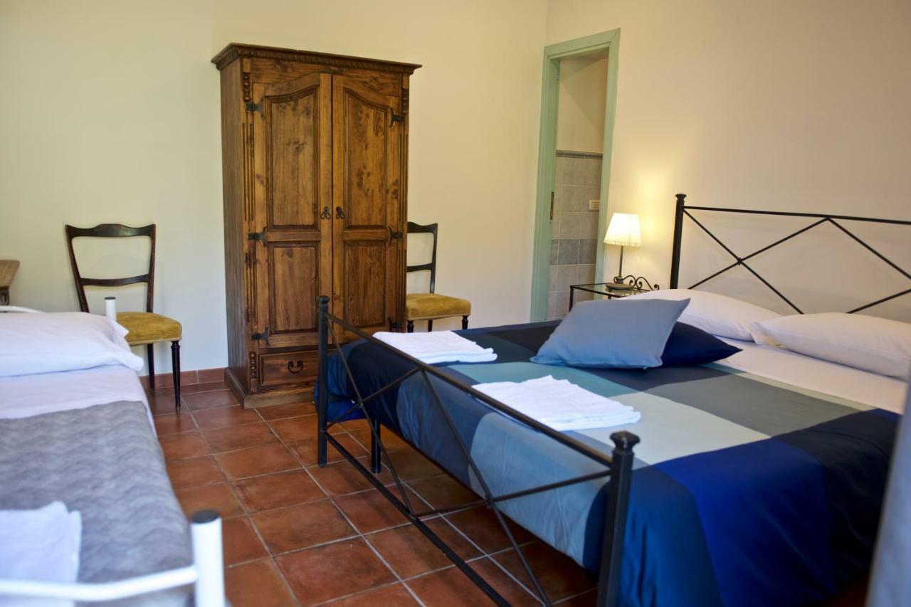 Agriturismo Le Folaghe Terracina Buitenkant foto